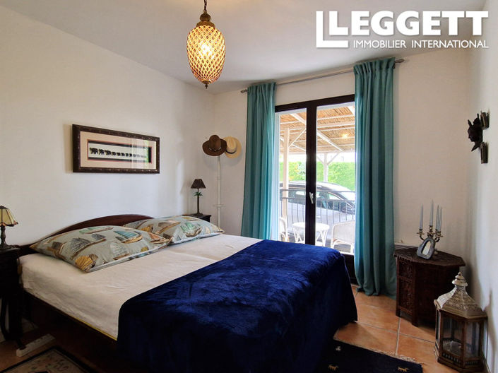 Image No.5-4 Bed House for sale