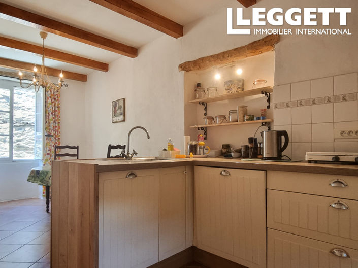 Image No.8-2 Bed House for sale