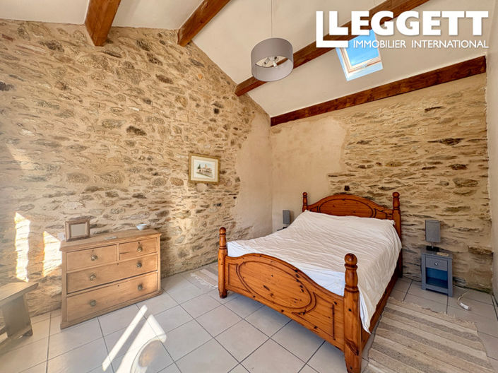 Image No.5-3 Bed House for sale