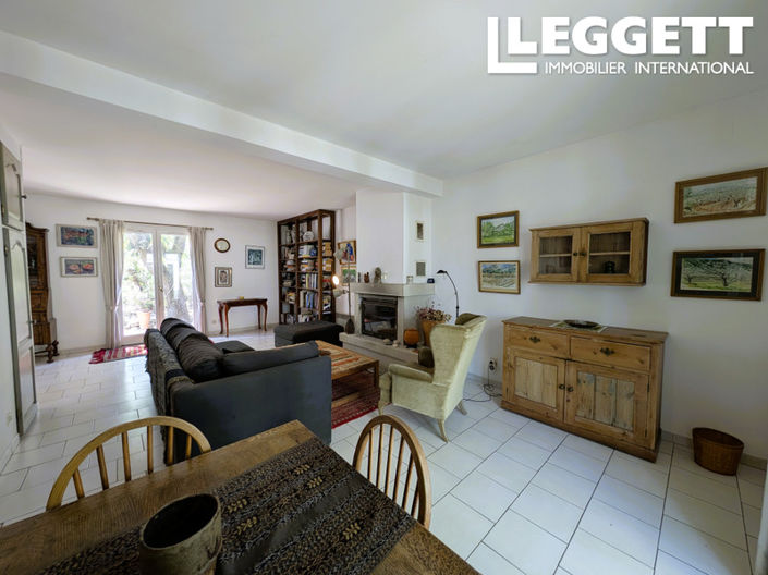 Image No.5-3 Bed House for sale