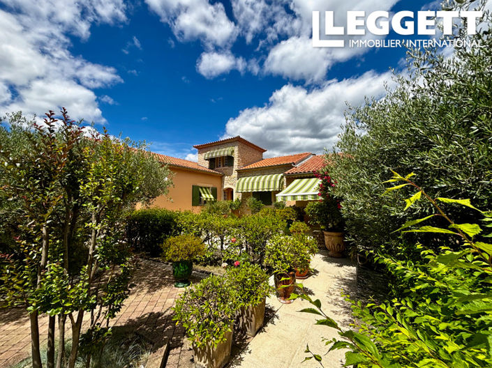Image No.10-5 Bed House for sale