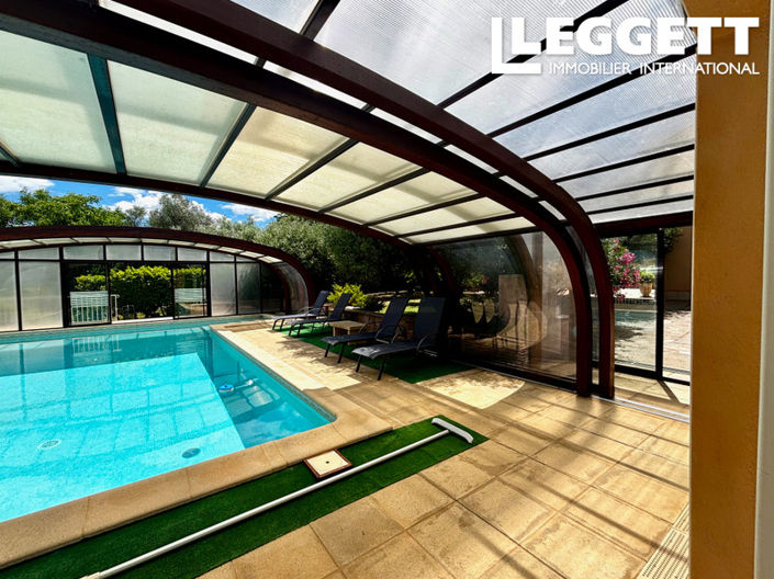 Image No.7-5 Bed House for sale