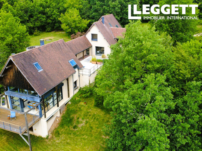 Image No.2-5 Bed House for sale