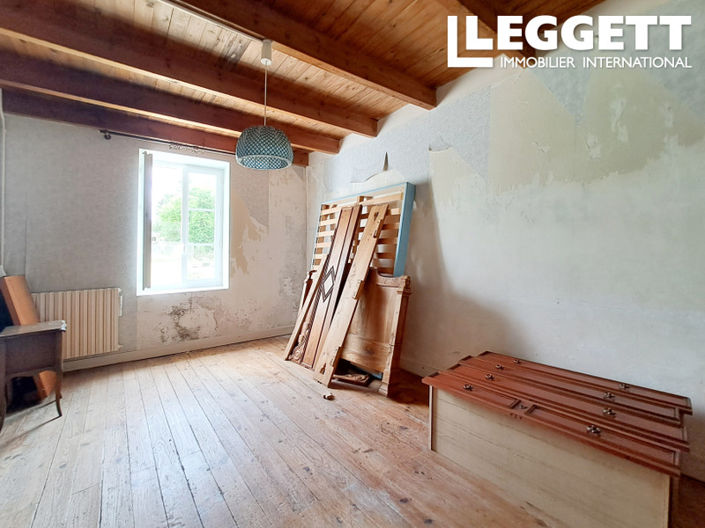 Image No.7-4 Bed House for sale
