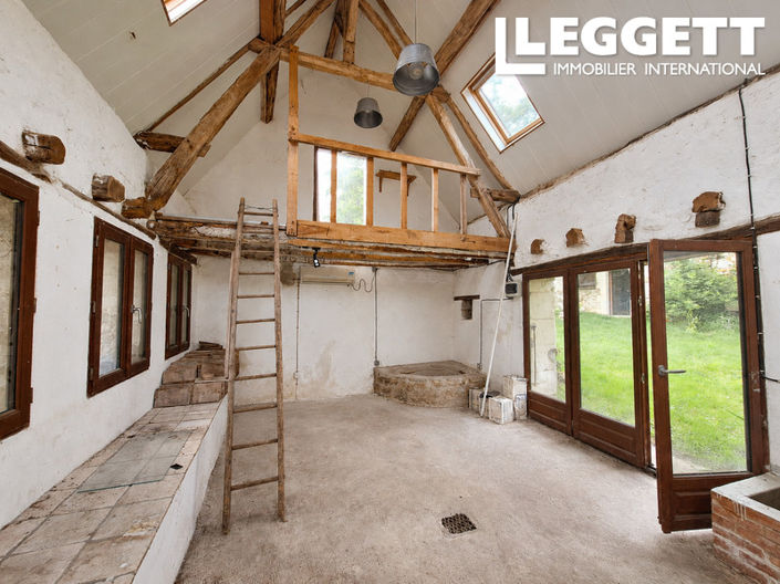 Image No.8-3 Bed House for sale