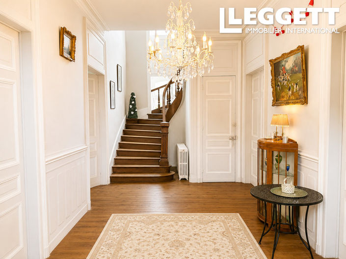 Image No.4-8 Bed Chateaux for sale