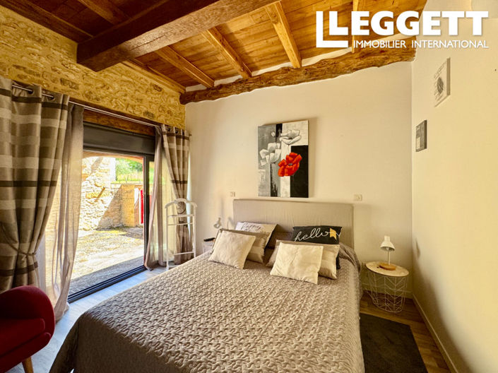 Image No.6-2 Bed House for sale