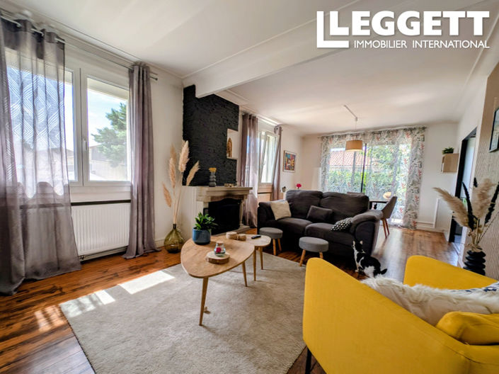 Image No.6-4 Bed House for sale