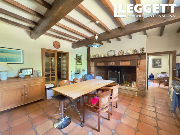 Image No.3-4 Bed House for sale