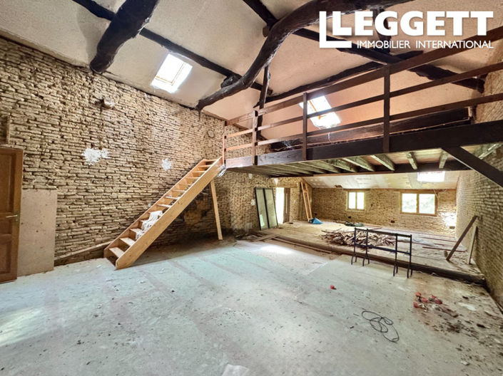 Image No.8-4 Bed House for sale
