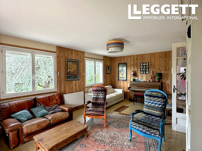 Image No.5-7 Bed House for sale