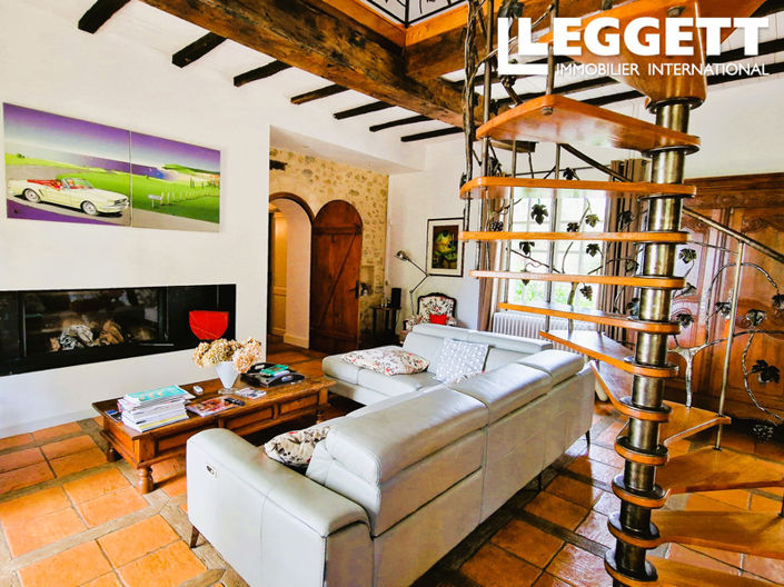 Image No.3-6 Bed House for sale