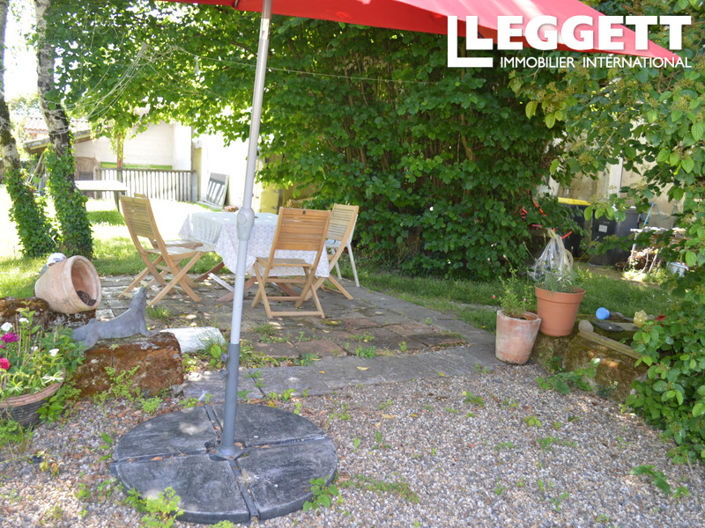 Image No.8-10 Bed House for sale