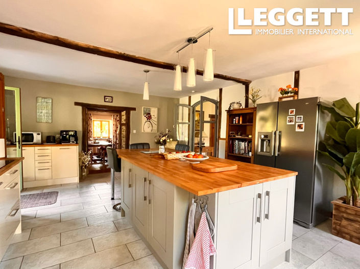 Image No.3-3 Bed House for sale