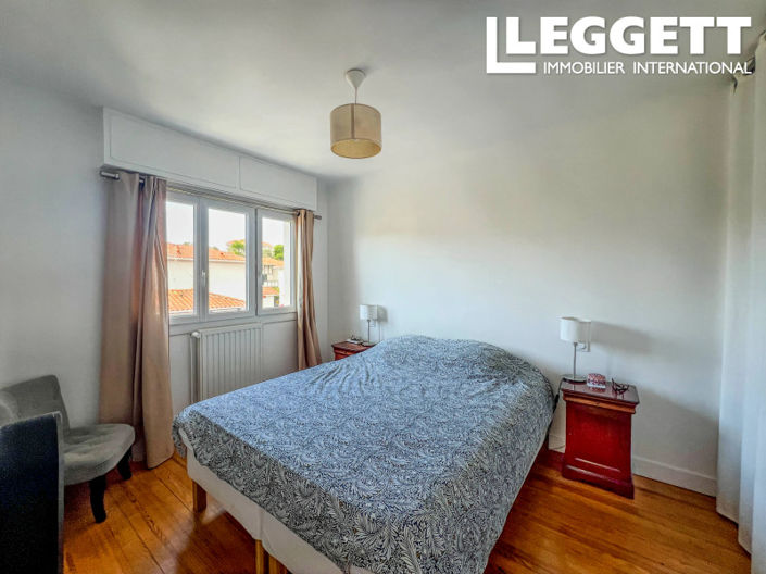 Image No.7-3 Bed House for sale