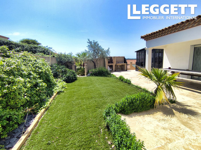 Image No.3-6 Bed House for sale