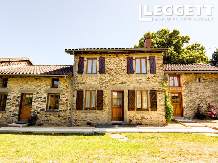 Image No.2-4 Bed House for sale