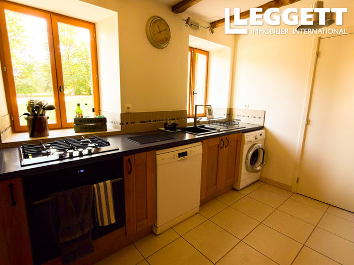 Image No.4-4 Bed House for sale