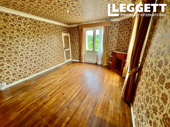 Image No.7-4 Bed House for sale