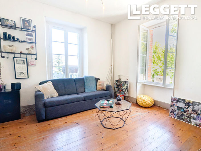 Image No.6-6 Bed House for sale