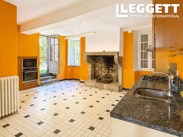 Image No.3-5 Bed House for sale