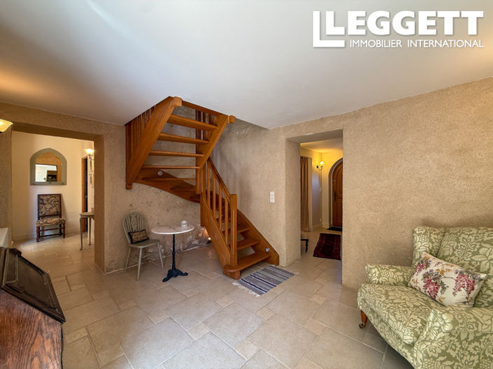 Image No.10-4 Bed House for sale