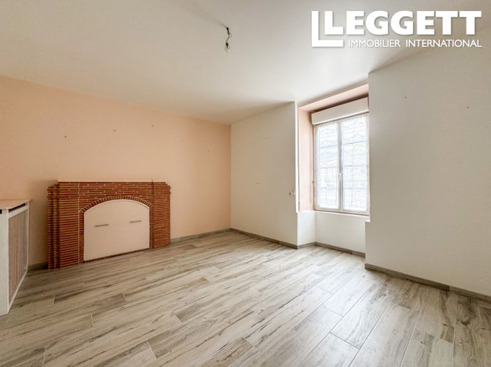 Image No.6-9 Bed House for sale