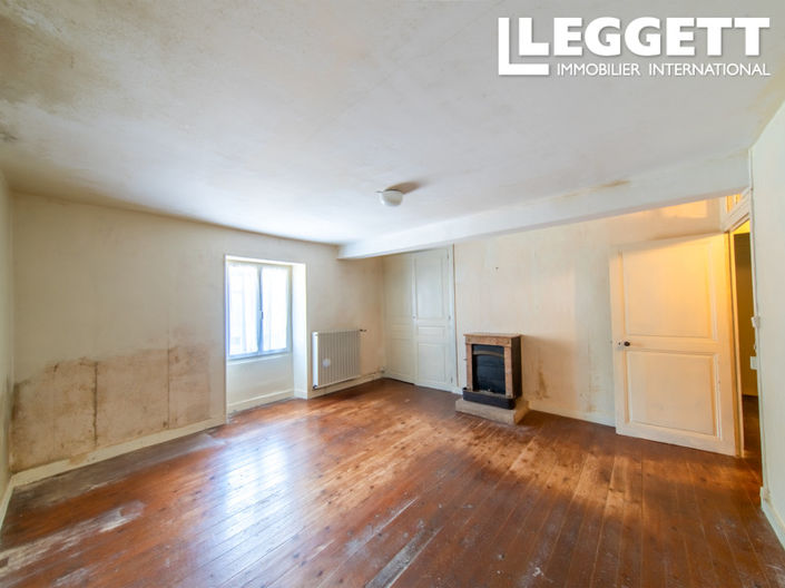 Image No.7-4 Bed House for sale