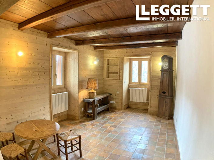 Image No.5-4 Bed House for sale