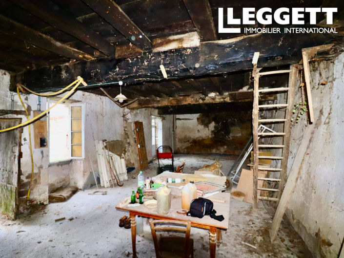 Image No.5-House for sale