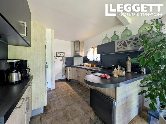Image No.4-3 Bed House for sale