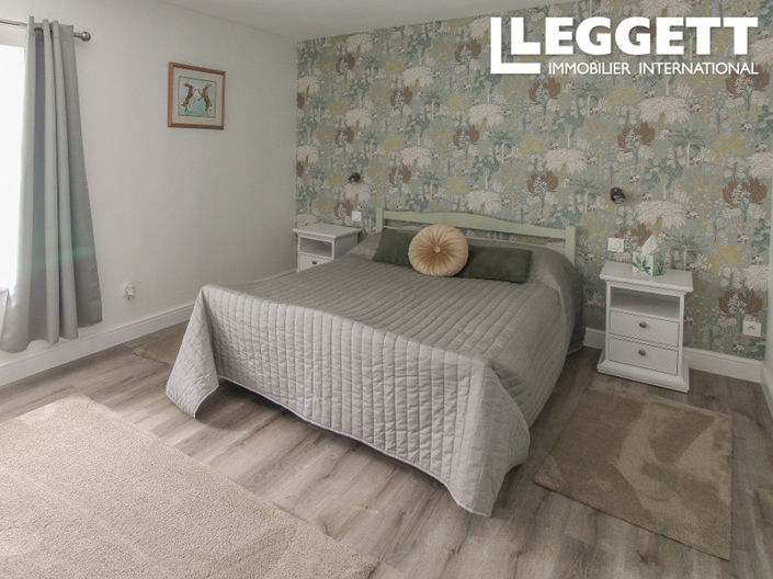 Image No.9-3 Bed House for sale