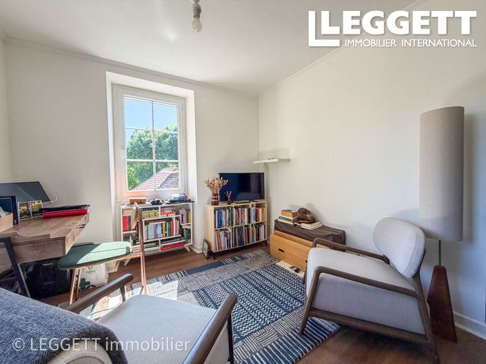 Image No.3-1 Bed House for sale