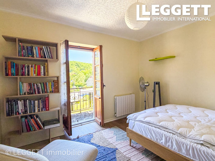 Image No.4-1 Bed House for sale