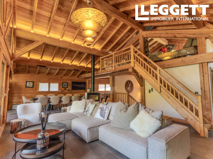 Image No.2-5 Bed House for sale