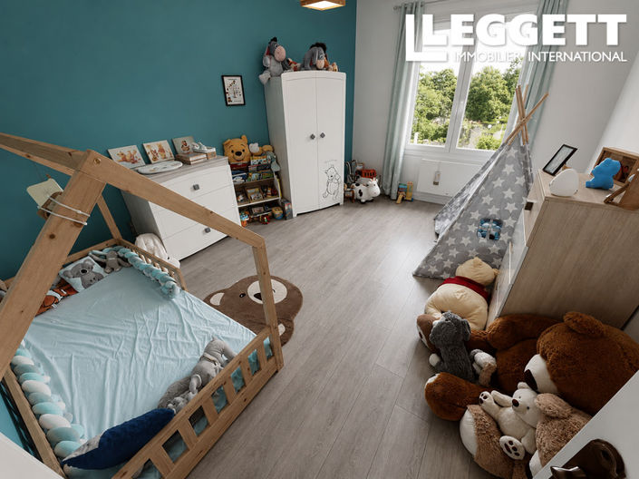 Image No.8-3 Bed House for sale