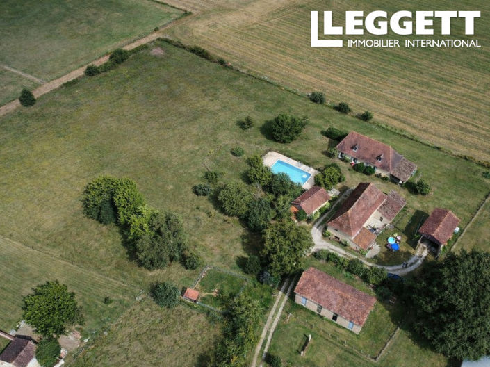 Image No.3-5 Bed House for sale