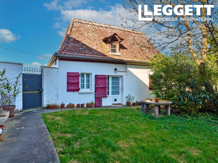 Image No.3-8 Bed House for sale
