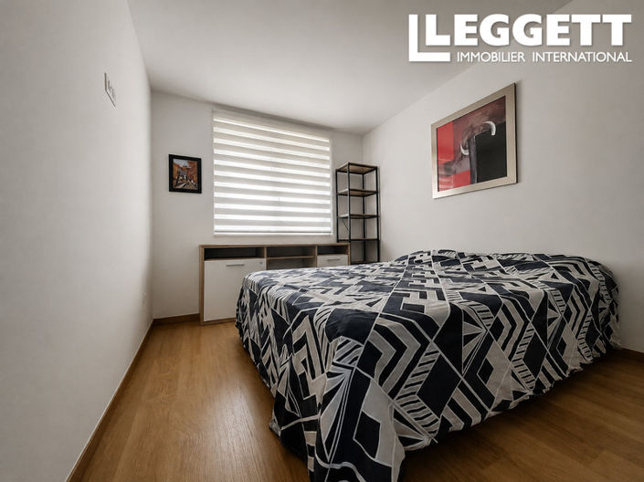 Image No.8-2 Bed Apartment for sale