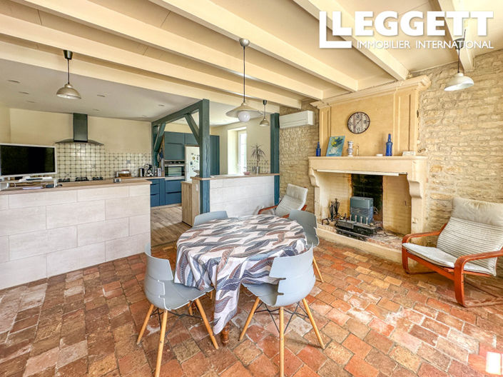 Image No.6-3 Bed House for sale