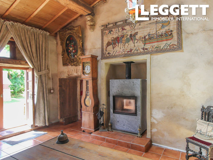 Image No.3-4 Bed House for sale