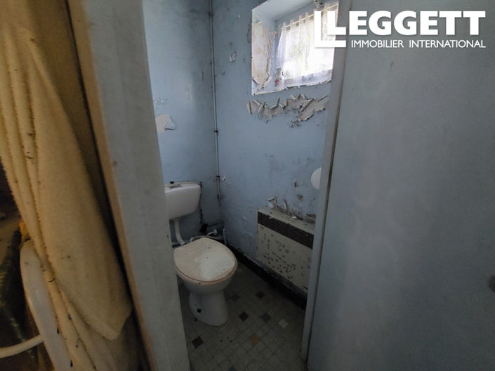 Image No.9-2 Bed House for sale