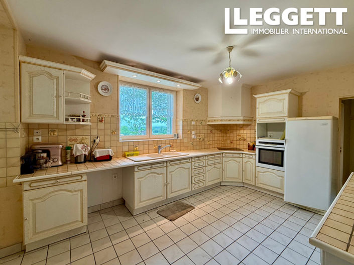 Image No.3-3 Bed House for sale
