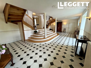ahr0chm6ly9jzg4uagvzdglhlmltbw8vaw1hz2uvvevom