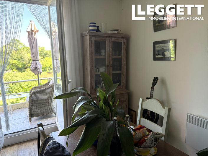 Image No.6-2 Bed House for sale