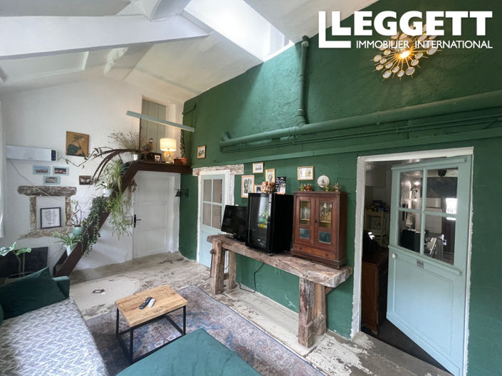 Image No.7-8 Bed House for sale