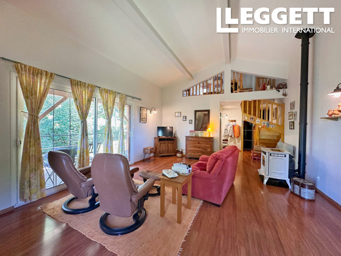 Image No.4-2 Bed House for sale