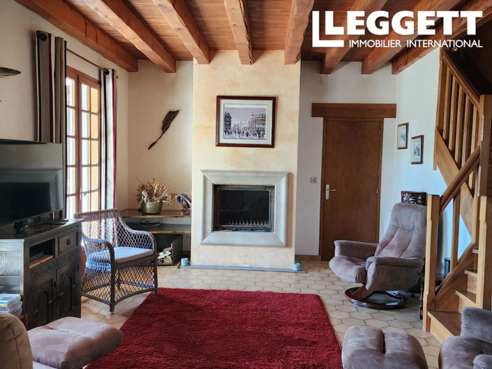 Image No.6-4 Bed House for sale