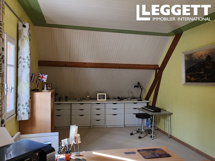 Image No.9-4 Bed House for sale
