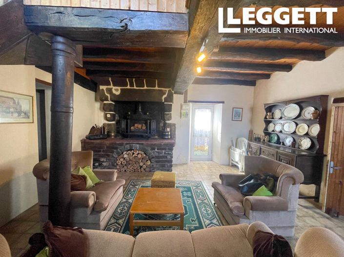Image No.4-2 Bed House for sale
